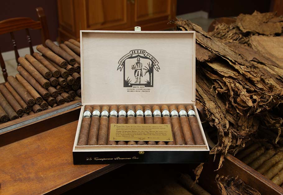 Puros Palmero Artesano Julio Premium Breña · Tabaco hecho en La Palma · Canarias