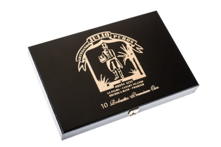 CAJA DE 10 ROBUSTOS - Puros Palmeros Artesanos Julio · Tabaco hecho a mano en Breña Alta · La Palma · Canarias #TiendaOnLine de #purospalmeros #premium Auténtico #tabaco de #LaPalma #puropalmero #islascanarias